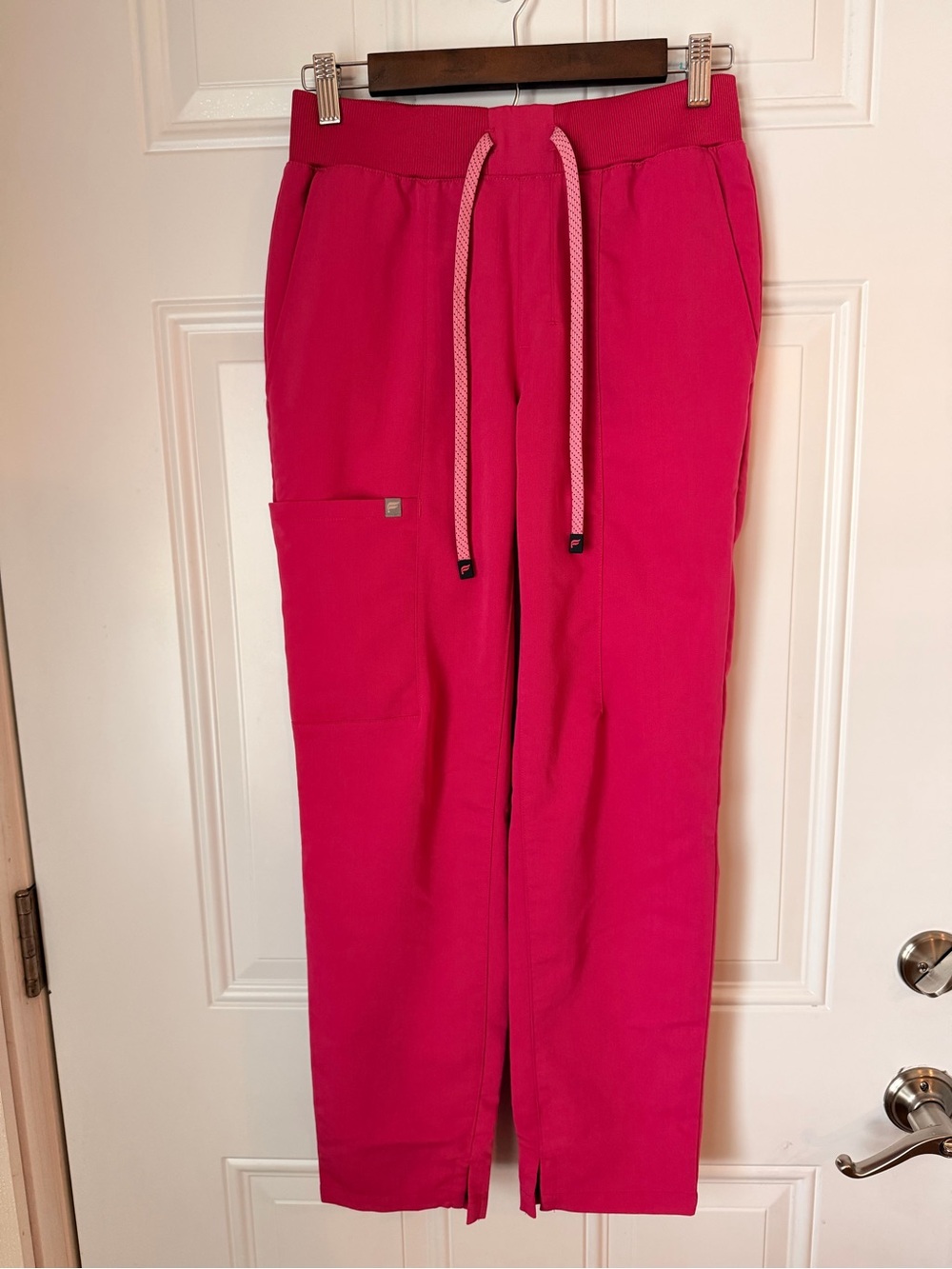 Fabletics Hot Pink Drawstring Cargo Scrub Pants
